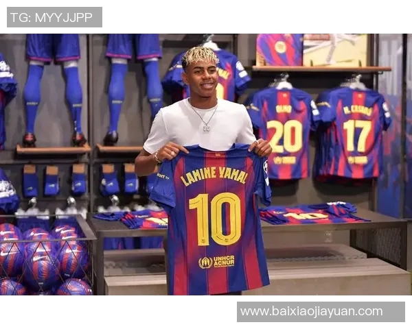 足球明星纪念服图片展示与分析让我们一起回顾经典瞬间与球员传奇故事